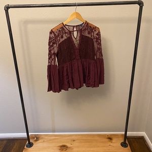 Maroon Lace Long sleeve- lace, keyhole back